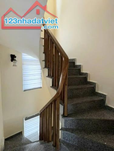 Bán nhà ngõ 373 đường Ngọc Hồi, Thanh Trì, diện tích 34m2, 5 tầng, 2 thoáng - 4