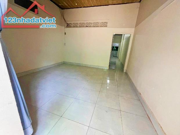 Bán nhanh nhà riêng Đỗ Xuân Hợp,Phước Long B, 56m2,Mặt Tiền 4m,Nhỉnh 4 Tỷ.Nhà mới vào ở ng - 2