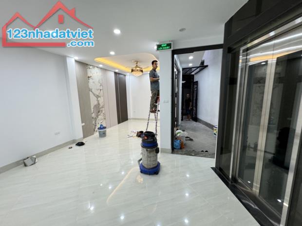 Bán nhà Hồ Đắc Di 45m2 6T 10,95 tỷ, Thang Máy, 10M ra oto tránh, Ngõ thông 3 Gác, Ở NGAY - 1