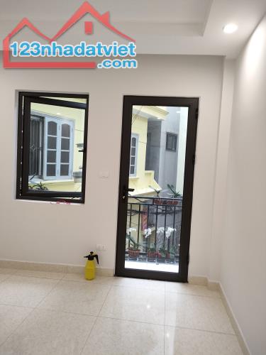 Bán gấp giá rẻ nhà mới đẹp Đỗ Thuận 32m, 4 tầng, 2m/5m 4.8 tỷ Hai Bà Trưng. - 2