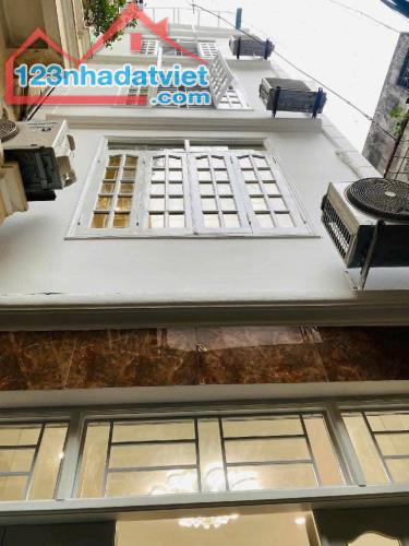 BÁN NHÀ TRẦN PHÚ MỖ LAO 38M2X5T, MT 5M. VỊ TRÍ ĐẸP NHẤT KHU VỰC HÀ ĐÔNG. GIÁ 8.5 TỶ