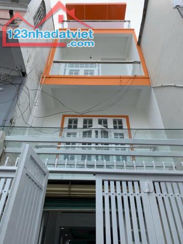 🍁 Tôn Thất Hiệp Q.11 - 65m² - 4 tầng - 7PN - 8WC - Doanh Thu 25tr/ tháng - 8,5 tỷ TL 💰