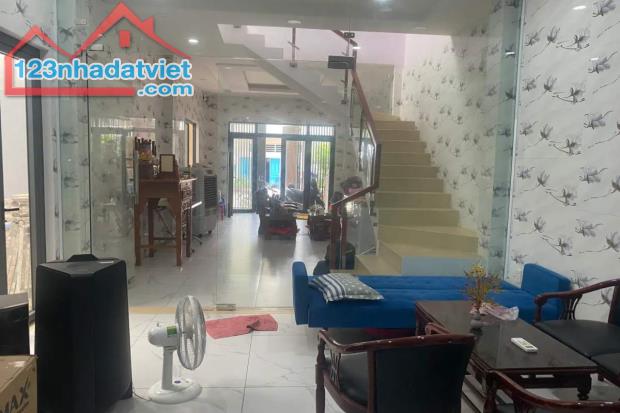 Bán nhà mặt tiền 12m, Lê Thiệt, Tân Phú, 4.9m x 22m, 112 m², 4 PN - Giá 15 tỷ TL - 3