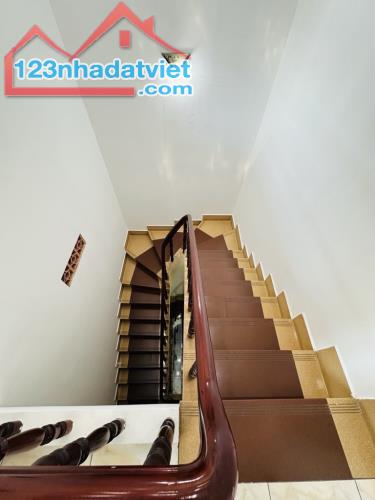 Bán Nhà Khu Bàu Cát 3 Tầng 82m2 Ngang 5.5m Ở Ngay Chỉ 10 Tỷ 3 - 3