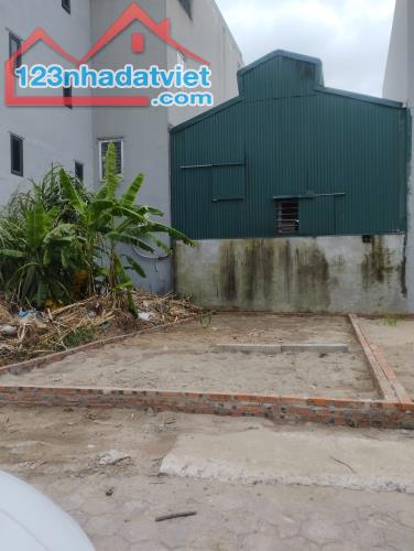 CC bán 48,2m2 đất DV Thôn Cựu Quán, Đức Thượng, HĐ, MT4,47m view Công Viên. gIá 5.9 tỷ - 2