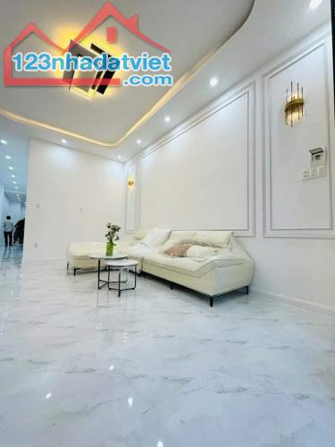 ~Bán Nhà Thiết Kế gần Chợ Bình Chánh Cấp 4(84m2) 765 Triệu 🏡 - 2