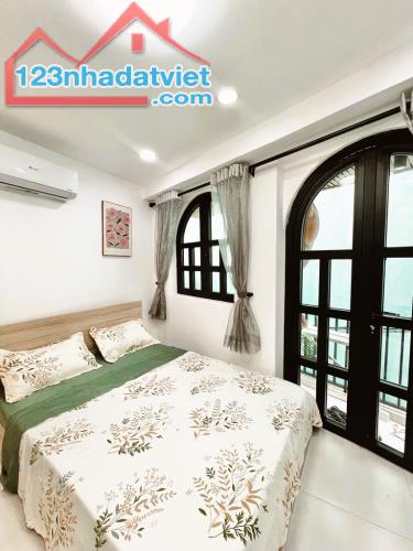 SIÊU PHẨM 2 TẦNG - DTSD 48 M2 - SÁT MT PHAN VĂN TRỊ - BÌNH THẠNH. - 2