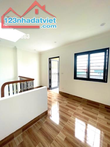 🏡 NHÀ ĐẸP LÔ GÓC Ở NGAY ĐÓN TẾT - CÁCH PHỐ 50M - DÂN TRÍ ĐỈNH - 2 MẶT THOÁNG - NGÕ THÔNG - 1