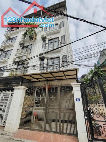 Bán nhà Bát Khối,Cổ Linh 5 tầng,58m,mt4m oto vào nhà nhỉnh 9 tỷ