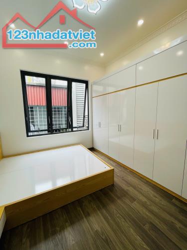 BÁN NHÀ KHÂM THIÊN ĐỐNG ĐA 40M2 7 TỶ ĐẦU TƯ GẦN Ô TÔ GẦN BÃI XE - 2