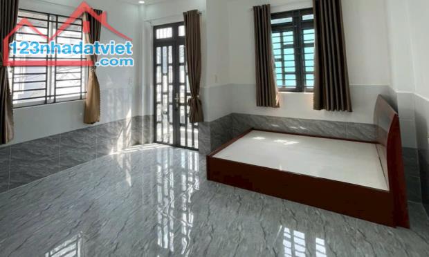 Bán gấp nhà đẹp khu Lâm Văn Bền, Cư Xá Ngân Hàng, giá tốt, 96m2, chỉ 8 tỷ - 2