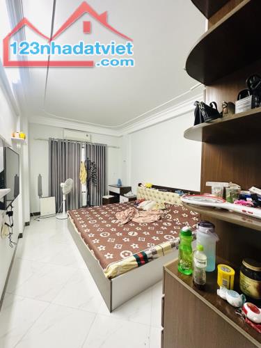 💓SIÊU PHẨM NGUYỄN CHÍNH NHỈNH 6 TỶ - 5 TẦNG CÓ CẢ SÂN HƠN 30M2, NHÀ 30M2 - 1