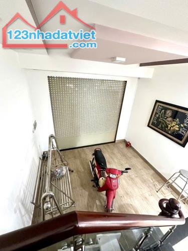 14.5 tỷ, Định Cư - Gấp Bán Biệt Thự (11x19m), Linh Đông Thủ Đức - 1