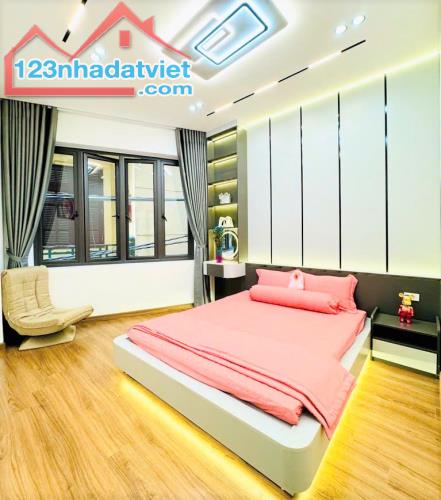 Bán nhà Ngọc Khánh Ba Đình Ngõ thông KD 38m 4T giá nhỉnh 8 tỷ. LH 0349157982. - 1