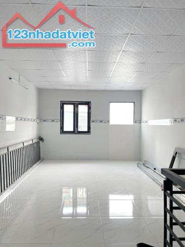 Nhà hẻm thông oto trước cửa đường Hưng Phú P10Q8 - 1