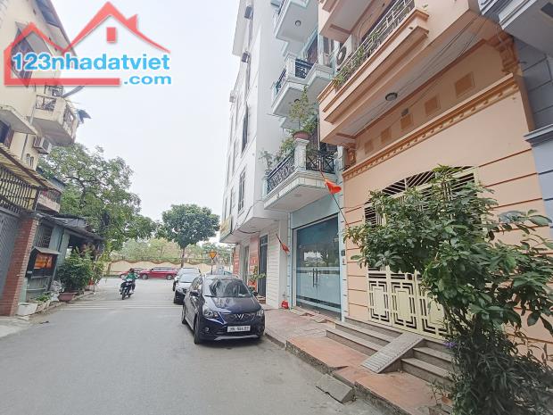 BÁN NHÀ MẶT NGÕ LÊ TRỌNG TẤN, 3 Ô TÔ TRÁNH, PHÂN LÔ VỈA HÈ 50MX5T - 1
