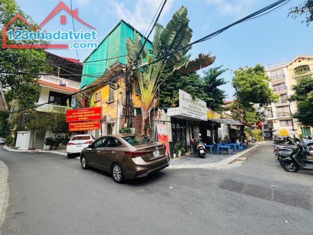 PHÂN LÔ VỈA HÈ - NGÕ THÔNG KINH DOANH - TT PHỐ VIP CẦU GIẤY - AN SINH ĐỈNH CAO - OTO TRÁNH - 3