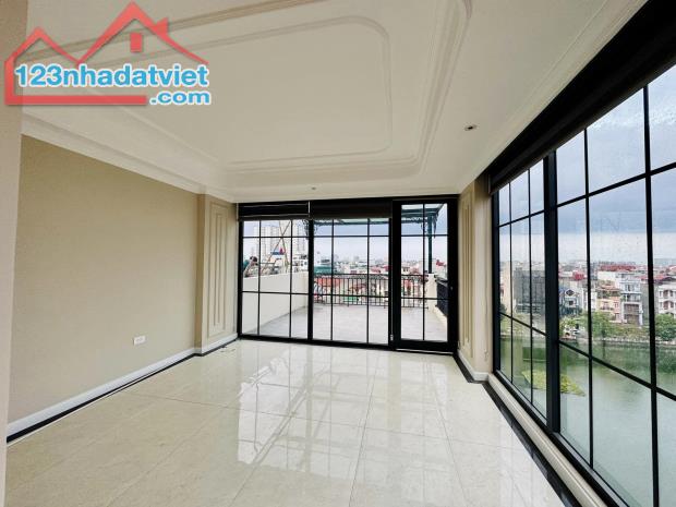 DUY NHẤT! NHÀ BỒ ĐỀ SIÊU ĐẸP VIEW HỒ - Ô TÔ TRÁNH  KINH DOANH- 70M2*8T*4.5M - 3