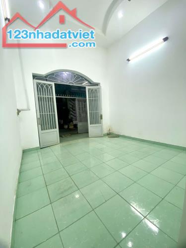 NHÀ HIỆP THÀNH 13, QUẬN 12, 45M2 HẺM XE HƠI, SÁT MẶT TIỀN CHỈ 3.45 TỶ - 1