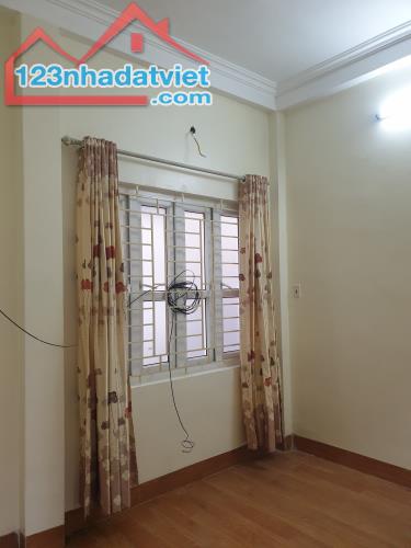 BÁN NHÀ DÂN XÂY ĐẸP 1.66 TỶ 3 TẦNG 38M2 KHU VỰC PHAN ĐÌNH PHÙNG - 3