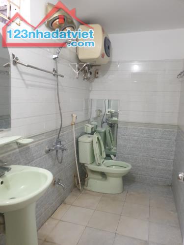 BÁN NHÀ DÂN XÂY ĐẸP 1.66 TỶ 3 TẦNG 38M2 KHU VỰC PHAN ĐÌNH PHÙNG - 4