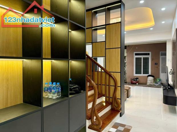 Phố Hiếm Nhà Bán,Xuân Thủy,Cầu Giấy 50m2x4T,Gần Ô Tô, Full NT, Giá 10.x Tỷ Nhỏ - 1