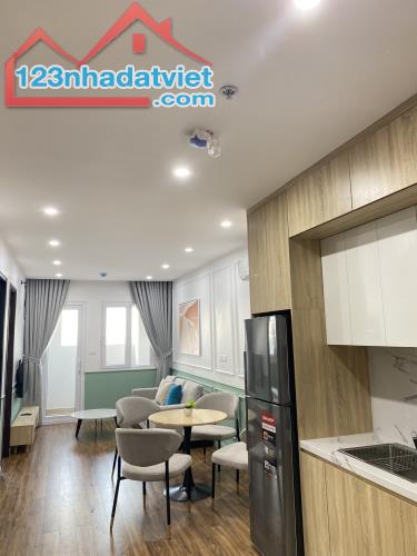 Bán căn chung cư 2 phòng ngủ full nội thất sẵn ở ngay cạnh Vinhomes