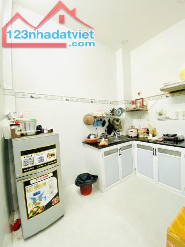 Bán nhà Nguyễn Thị Tần, Quận 8, 25m2, ngang 3.1m, chỉ 3.3 tỷ - 2