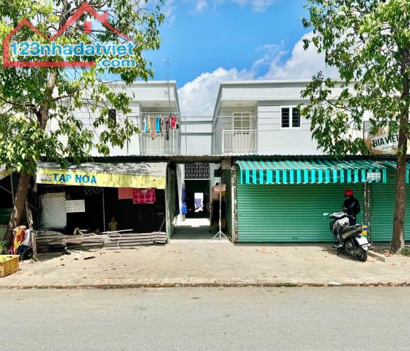 Bán 2 dãy phòng trọ với kiot cho thuê sẵn