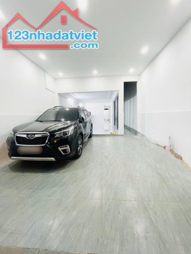 Bán nhà mặt tiền căn goc Mai Văn Vĩnh & Nguyễn Thị Thập, Q7. Dt lớn 125m2(5×25) chỉ 22Ty.