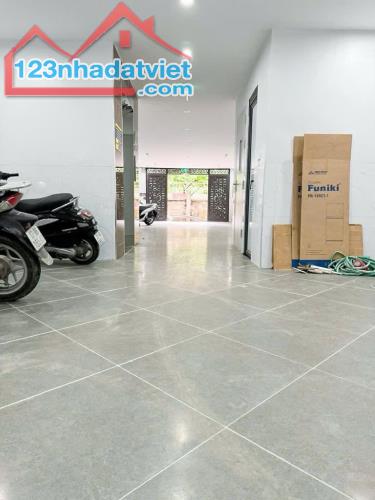 (Siêu Phẩm) Tòa Apartment xây mới 55m2 x 15P tại Phạm Văn Đồng - Cách mặt phố 25m - Tin - 1