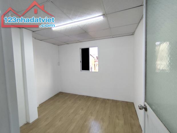 Bán nhà quận 5 mới xây mới tinh ngay trung tâm chỉ 3.7tỷ - 2