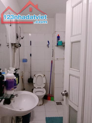 NHÀ BÁN HẺM 30 ĐỖ NHUẬN MẶT TIỀN KINH DOANH  SÁT CHỢ SƠN KỲ Đỗ Nhuận 4*16   64 P Sơn Kỳ Qu - 4