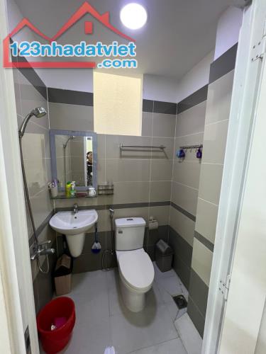 Bán nhà đẹp hẻm xe hơi Nguyễn Xí sát Vincom, 58.9m2, 4 tầng, 5 phòng ngủ, 4 toilet, - 4