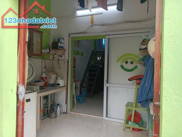 Bán nhà gần Bệnh viện Thanh Trì tại Tứ Hiệp, 30m2, 3,85 tỷ,