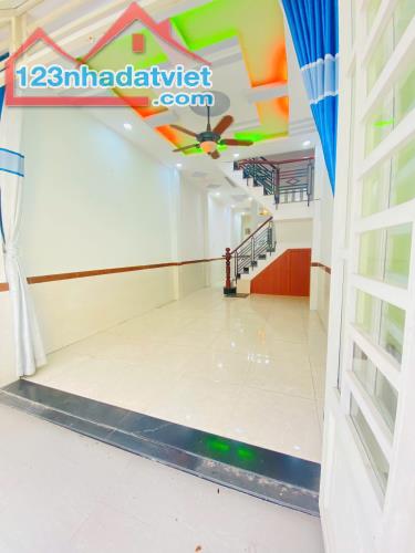 Bán Nhà Gần Công Viên Làng Hoa – 51m2, 2 Tầng, Hẻm Xe Hơi - Nhỉnh 5 ty6 - 2