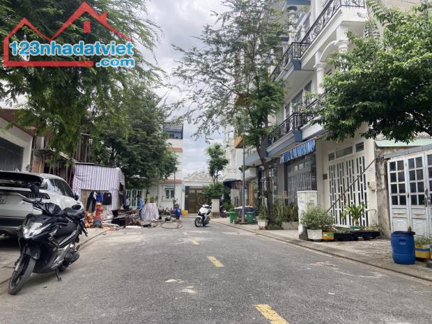 BA.N ĐẤT NGAY LÊ VĂN KHƯƠNG - Q12 - ĐƯỜNG NHỰA 8M CÓ VỈA HÈ. ❗50M2 - 3TỶ300TR❗ _Vị trí đẹp