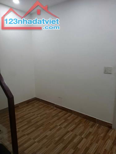 Nhà nguyên căn cho thuê 25 m² Quận Gò Vấp, Tp Hồ Chí Minh - 1