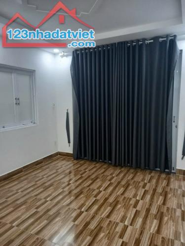 Nhà nguyên căn cho thuê 25 m² Quận Gò Vấp, Tp Hồ Chí Minh - 2