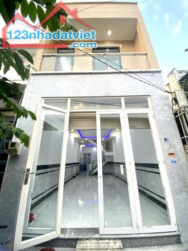 BÁN NHÀ TÂN CHÁNH HIỆP QUẬN 12, 60M2, 2 TẦNG HẺM XE HƠI, CHỈ 3TỶ 850, VÀO Ở NGAY