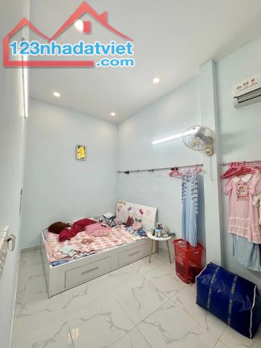 🏠Bán Nhà QL13, Hiệp Bình Phước, Thủ Đức, giá 6 tỷ hơn - Hxh - 135m2 - Ngay Vạn Phúc City - 5