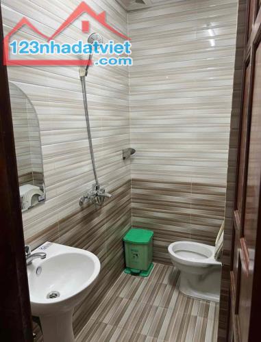 TÒA CĂN HỘ  MẶT TIỀN HÀN THUYÊN - 112M2 - 4 TẦNG THANG MÁY - GẦN CÔNG VIÊN NƯỚC - 13.5 TỶ - 2