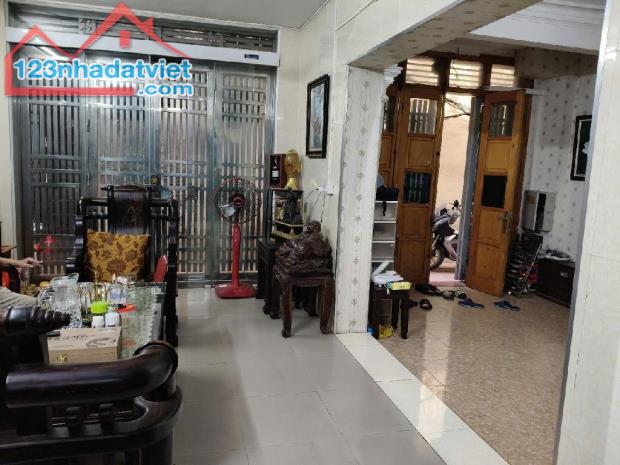 💥Nguyễn Lương Bằng, Đống Đa, 5m Ra Ôtô, Sát Bệnh Viện, Công Viên 1/6, DT 40m2, Giá 9.6 Tỷ - 3