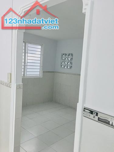 Bán nhà 3 mặt tiền Huỳnh Tịnh Của quận 3 chỉ 24 tỷ - 3