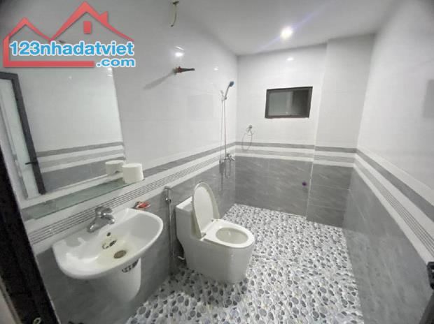 Bán nhà Bằng Liệt, nhà mới, 30m2, 5,8 tỷ - 2