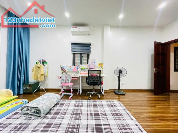 Bán nhà hưu hưng tây mỗ-35m2-5 tầng-2 thoáng-4 tỷ-nhà mới-full nội thất-ngõ ô tô-dân trí - 1