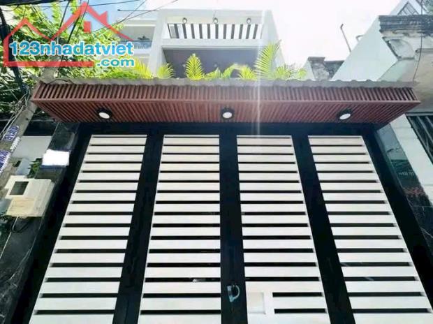 Căn nhà 3.2x 14m 3 trệt 2 lầu 43m2 Hẻm Huỳnh văn Nghệ  Tân Bình giá rẻ 4.98 tỷ