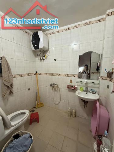 Bán Nhà! Tứ Liên ,20m ra Oto,Ngõ Nông,DT:36m2 x 6Tầng,MT: 5m,Giá:6.1 tỷ Tây Hồ - 2