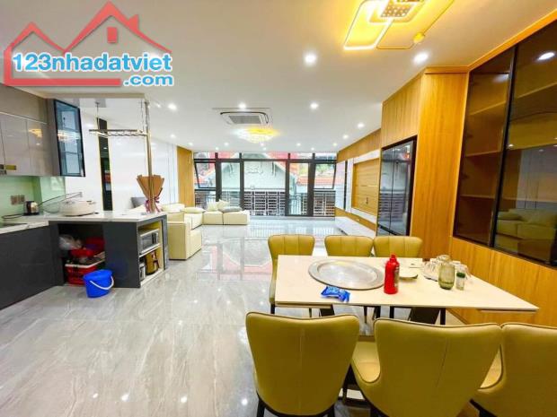 23,5 tỷ có nhà Trần Quang Diệu 62m2 8T thang máy MT 4.5m văn phòng kinh doanh ViP - 1