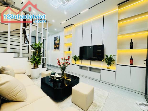 BÁN NHÀ TÂN TRIỀU, THANH TRÌ, NGÕ Ô TÔ, 32M2, 5.95 TỶ(CTL)